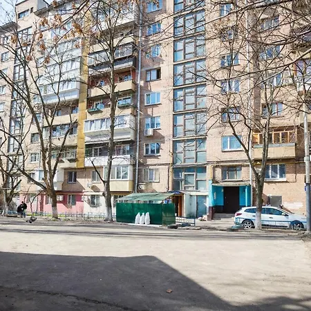 Near Metro Pecherskaya Apartmán